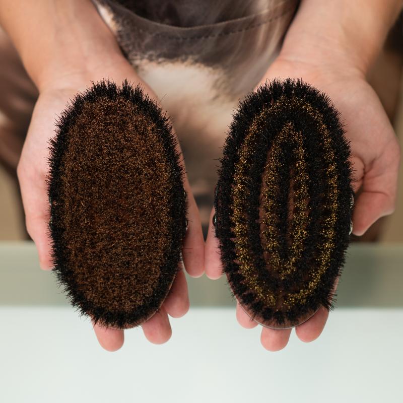 Oval Pearwood Grooming Brush with Horsehair & Bronze Wire