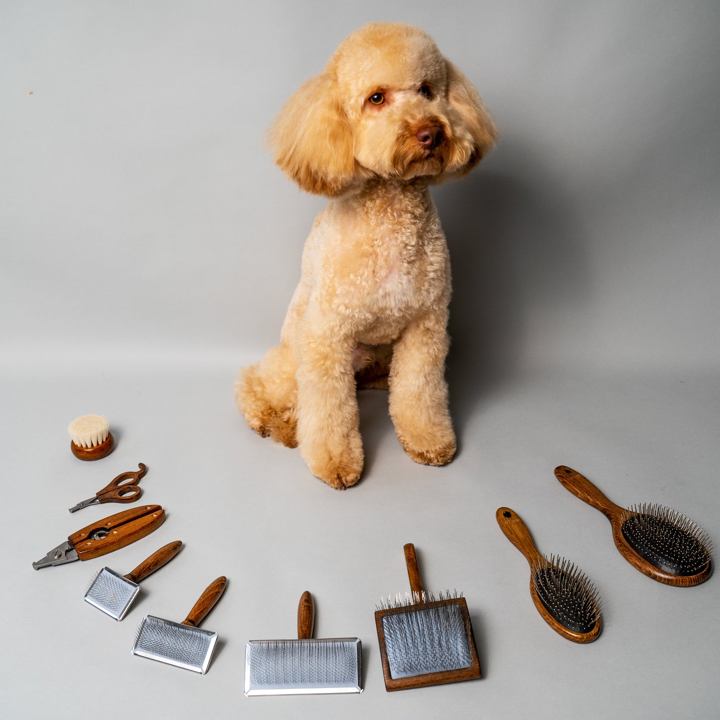 Beechwood Slicker Brush with Stainless Steel 0.4” Pins